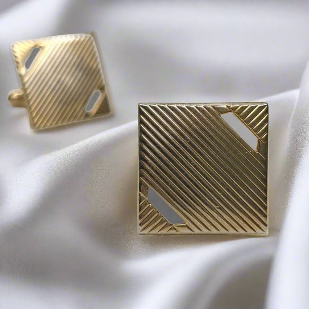 Gold Tone Swank Cufflinks with Grooves